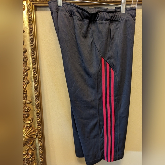 ADIDAS CAPRIS SZ XL - Picture 4 of 5